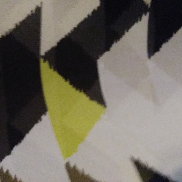 OLD NAVY SLEEVELESS TOP SIZE SP BEAUTIFUL PRINT. - Picture 9 of 9